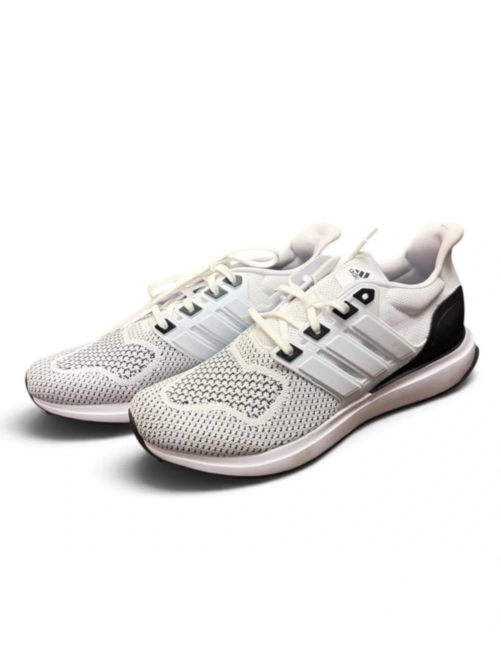 adidas Men’s White Athletic Running Shoes with Black Heel Accent